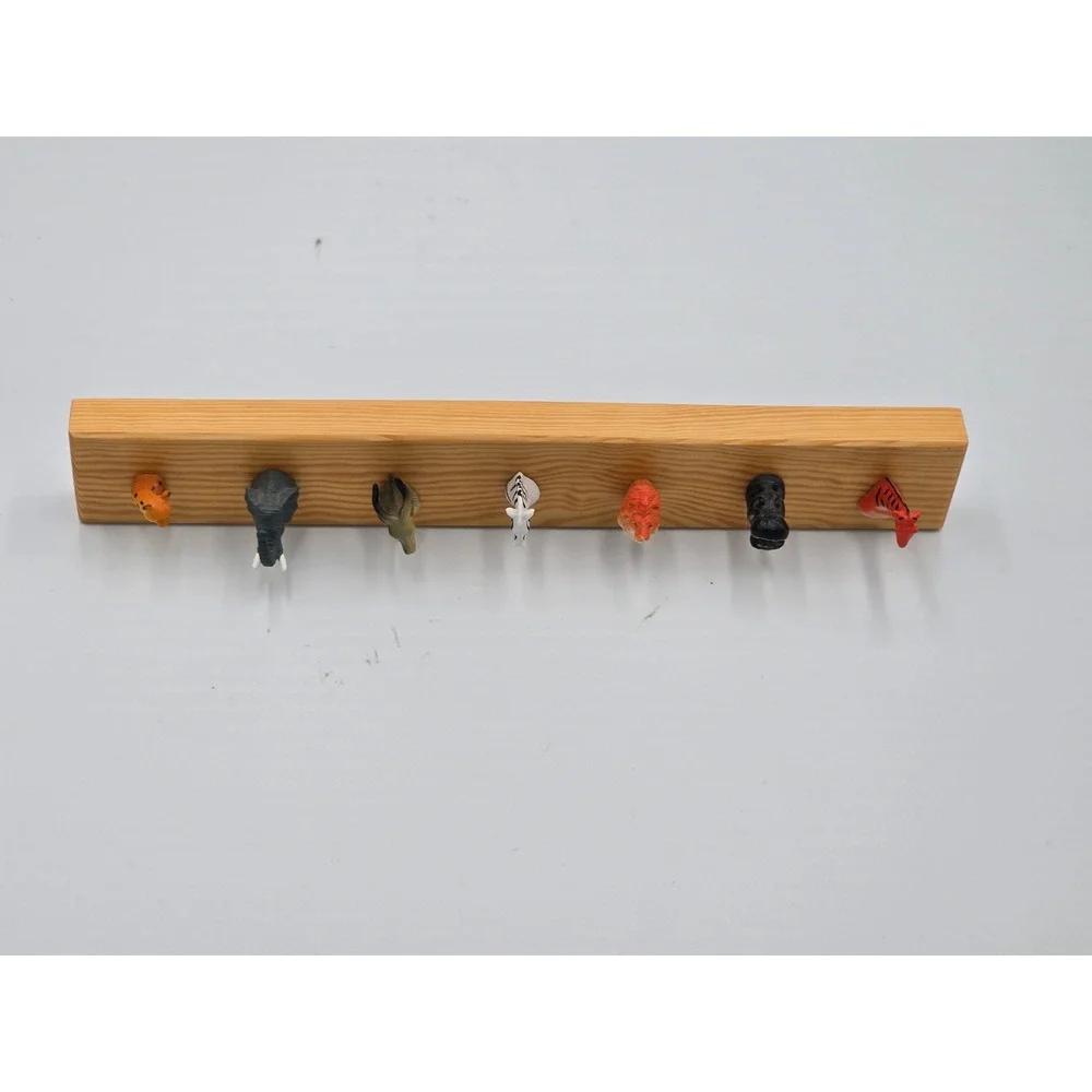 Rare Kikkerland Pack Rack Animal Jewelry Organizer Steph Mantis Safari Wall Hook